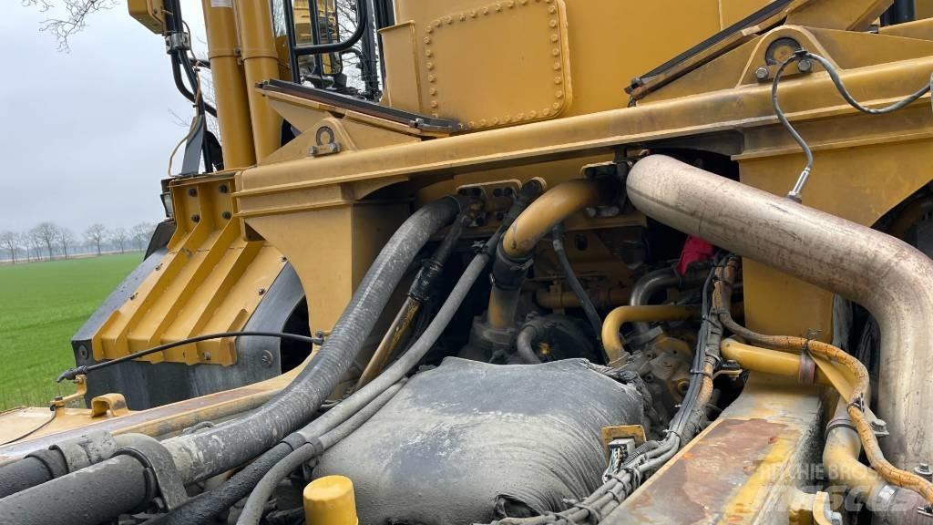 CAT 770 연결식 홀러