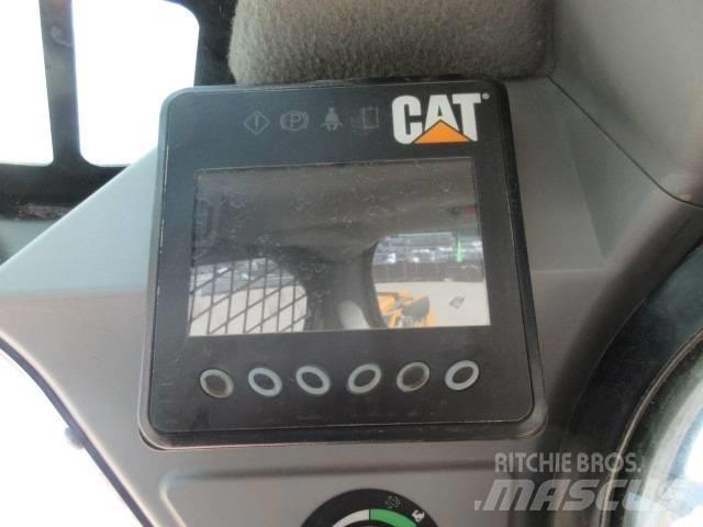 CAT 226 D  스키드로더