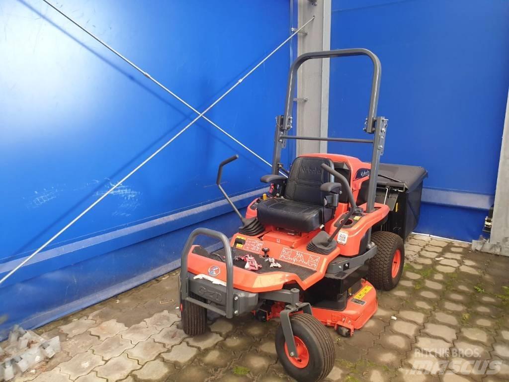 Kubota GZD 15 II 장착형 잔디깎기
