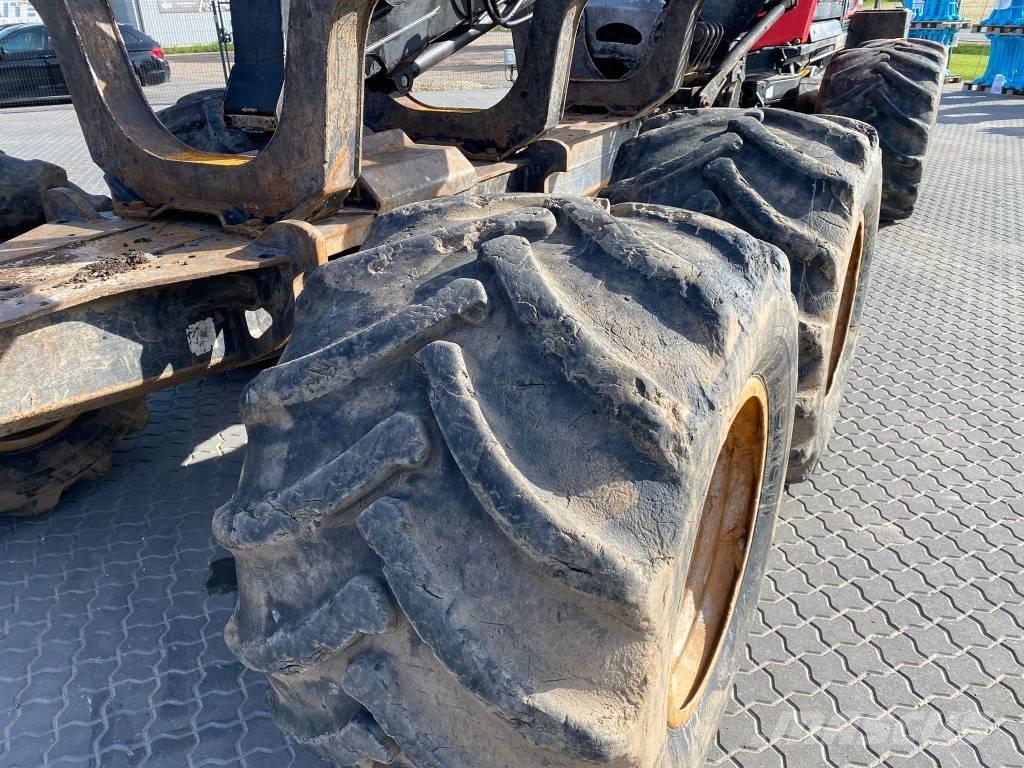 Komatsu 855 원목 포워더