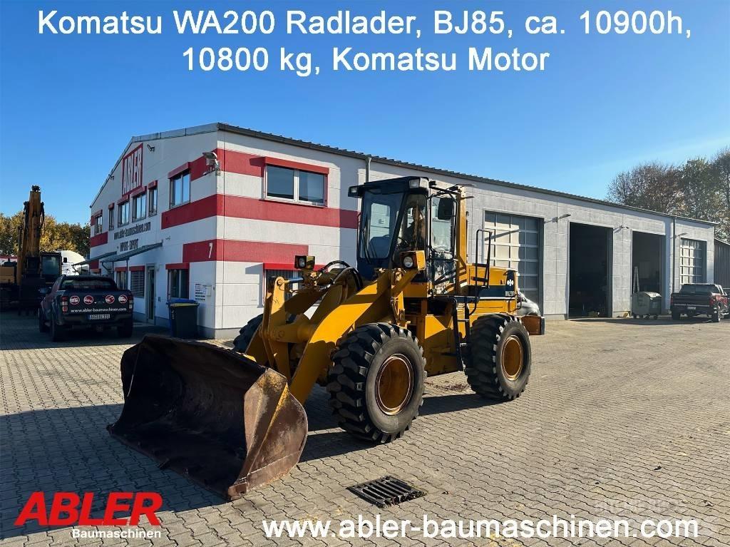 Komatsu WA200  휠로우더
