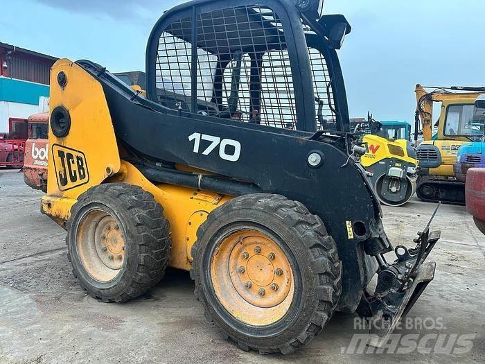 JCB 170HF 미니 로더