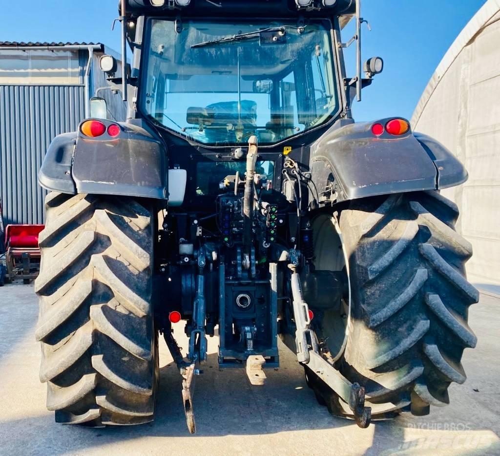 Valtra T 203 트랙터