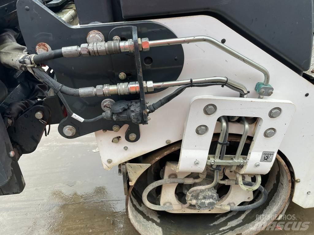 Bomag BW 100 AD-5 트윈 드럼 롤러