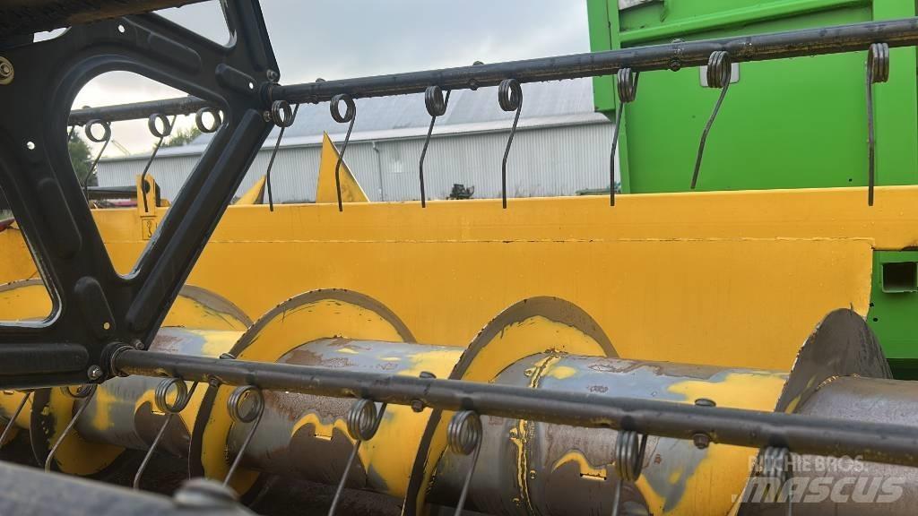 New Holland CSX 7080 콤바인 수확기