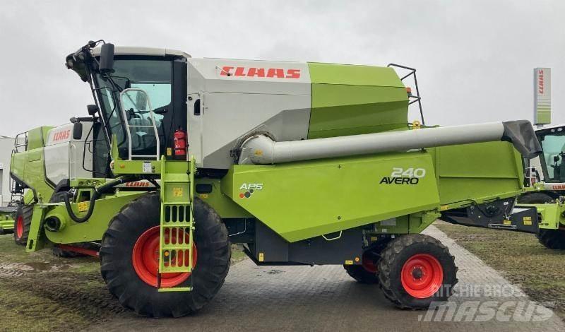 CLAAS AVERO 240 콤바인 수확기