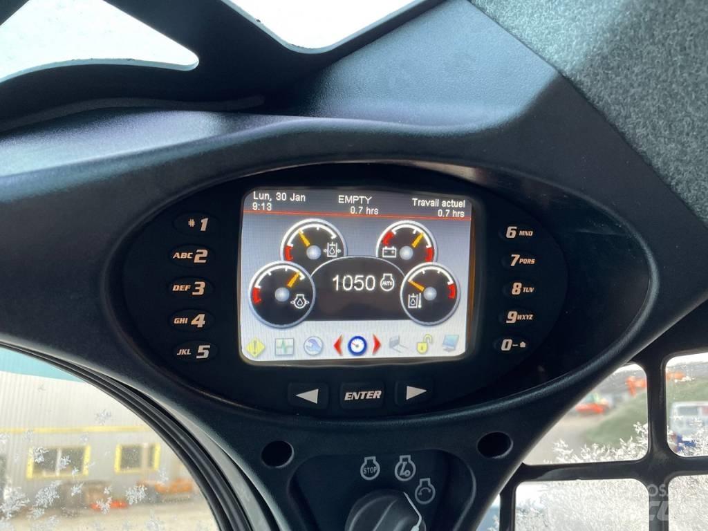 Bobcat T 450  스키드로더
