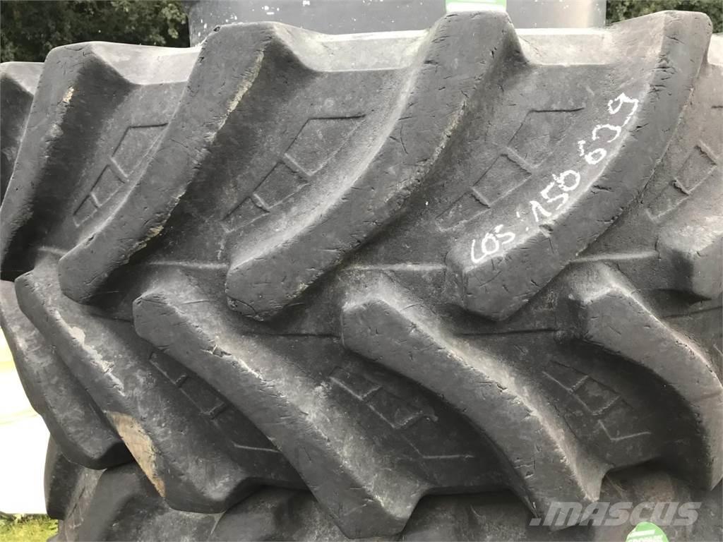 Petlas 600/65R34 타이어, 휠 및 림