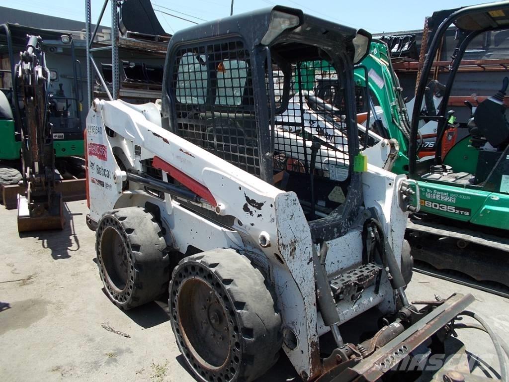 Bobcat S510  스키드로더