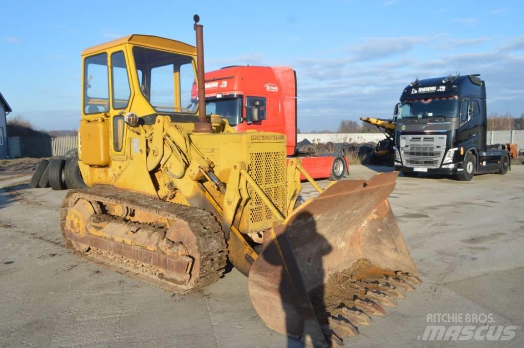 CAT 941 B 궤도식 로우더