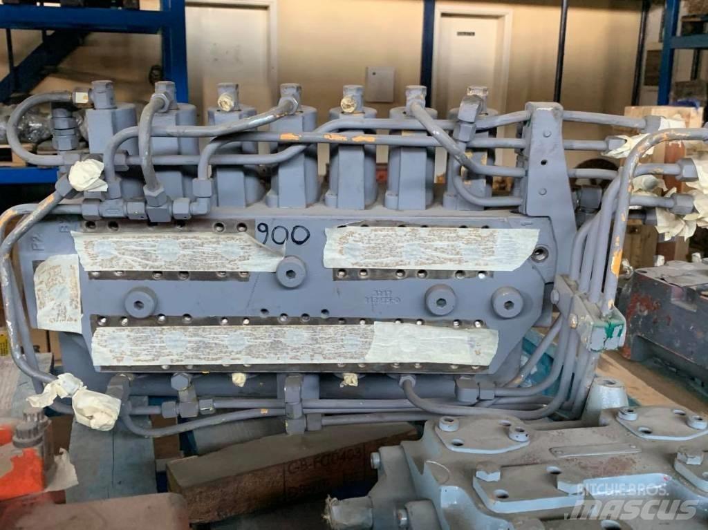 Liebherr 900 유압식 기계