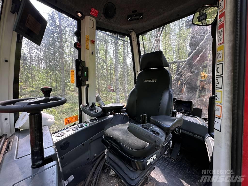Komatsu 845 원목 포워더