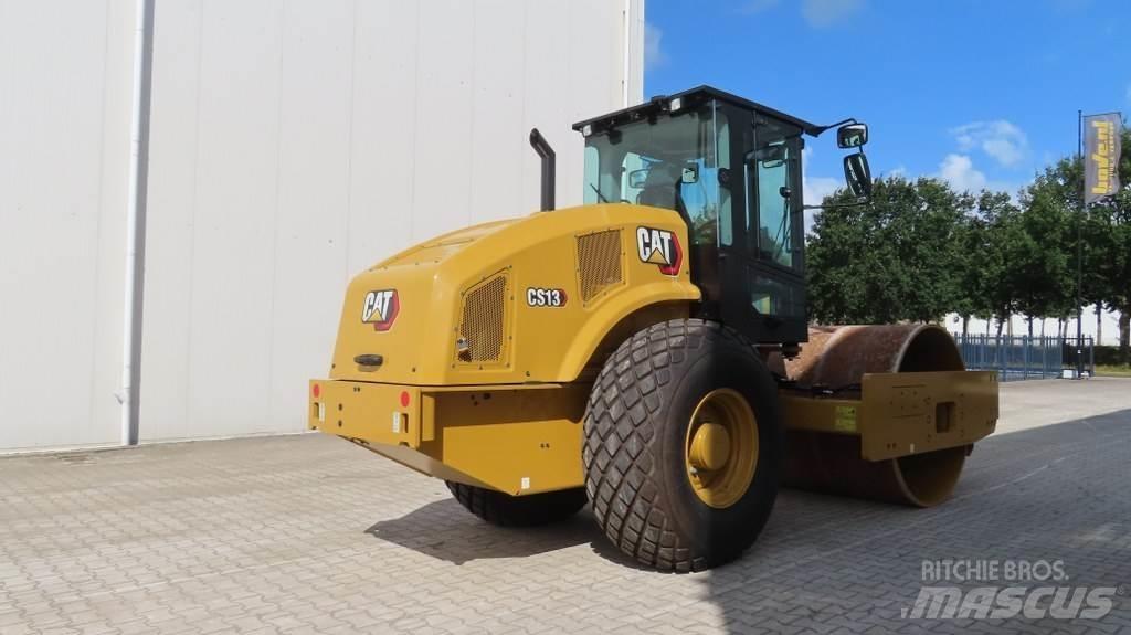 CAT CS13 싱글 드럼 롤러