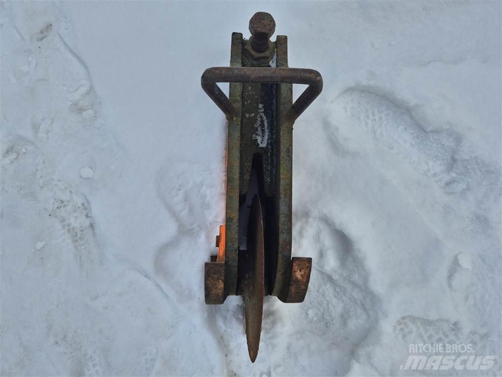  Asfalttileikkuri 절단기