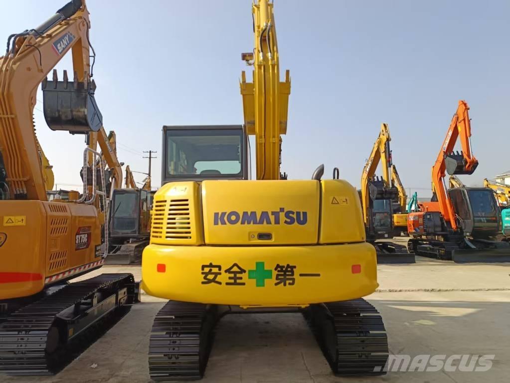 Komatsu PC 70-8 대형 굴삭기 29톤 이상