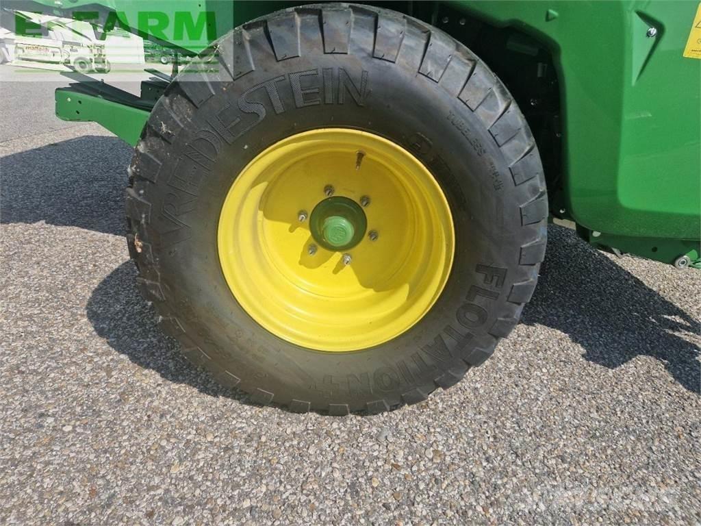 John Deere V461M 각형 곤포기