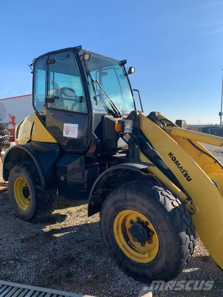 Komatsu WA 90-6  휠로우더