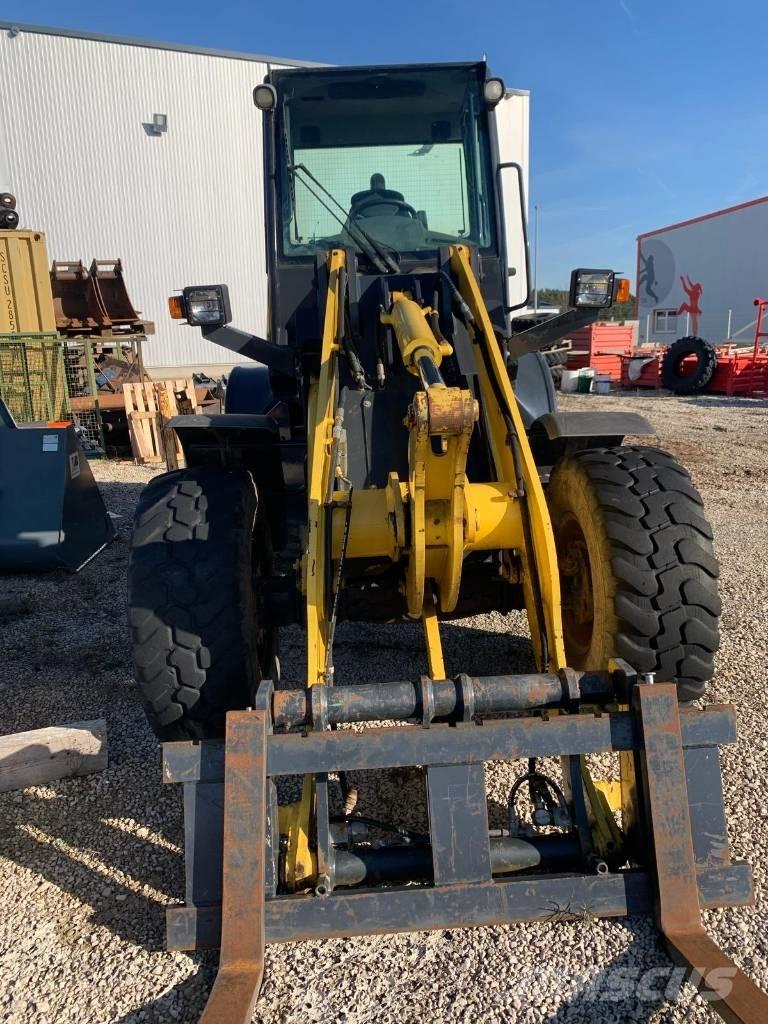 Komatsu WA 90-6  휠로우더