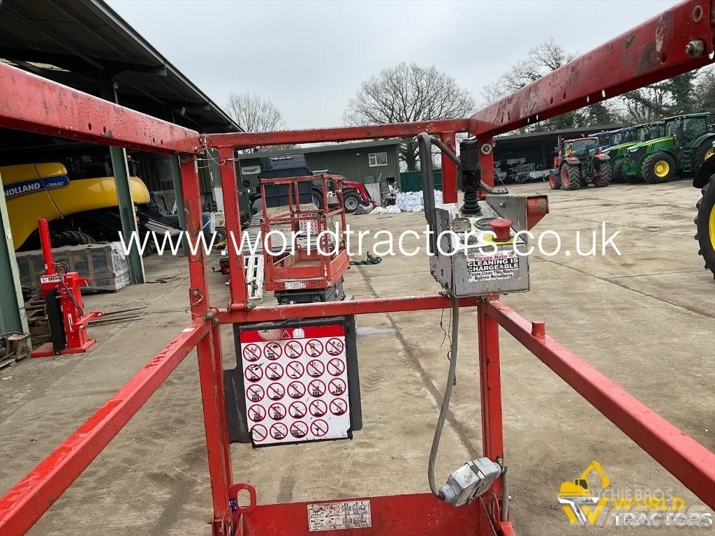 SkyJack SJ III 3219 가위형 리프트