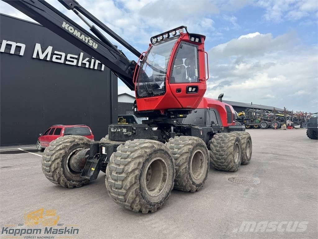 Komatsu 901XC 원목 하베스터