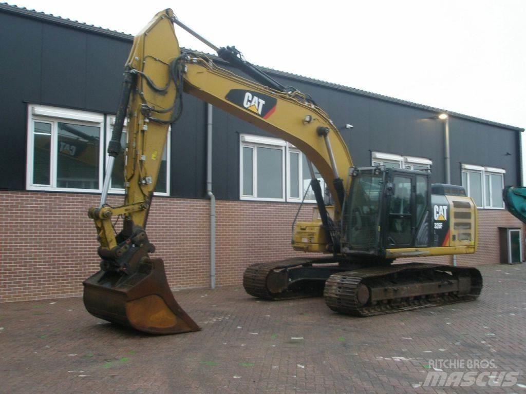 CAT 326FL 대형 굴삭기 29톤 이상