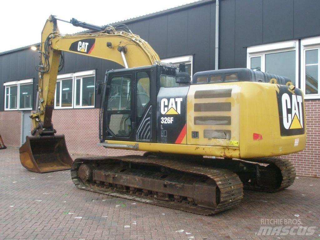 CAT 326FL 대형 굴삭기 29톤 이상