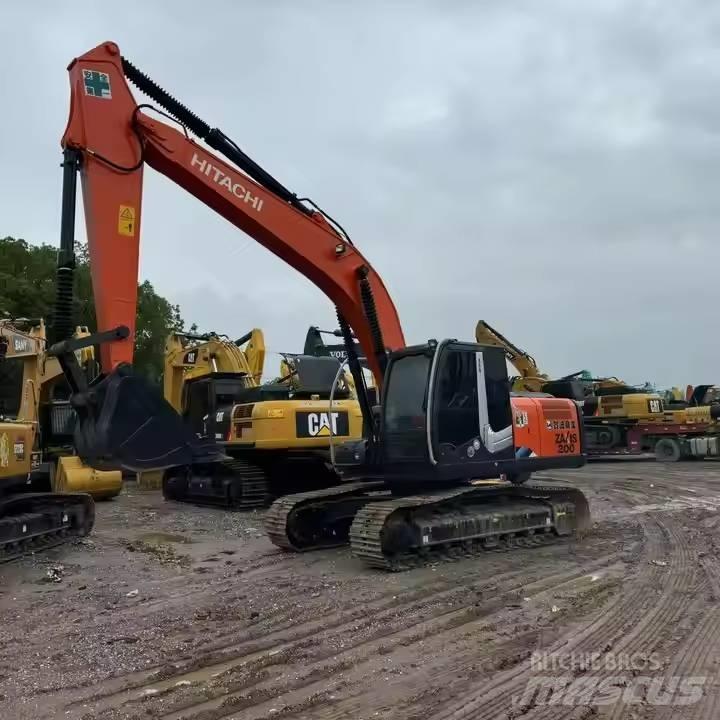 Hitachi ZX200 대형 굴삭기 29톤 이상