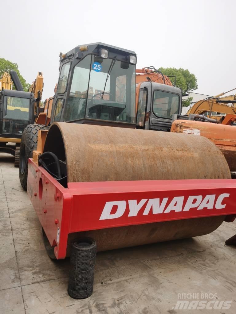 Dynapac CA 25 D 싱글 드럼 롤러