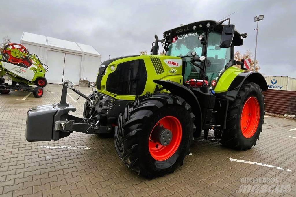 CLAAS Axion 850 트랙터