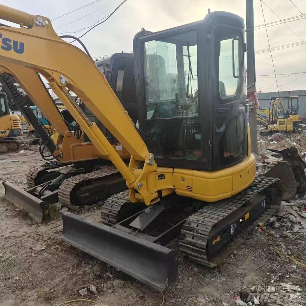 Komatsu PC35 소형 굴삭기 7톤 미만