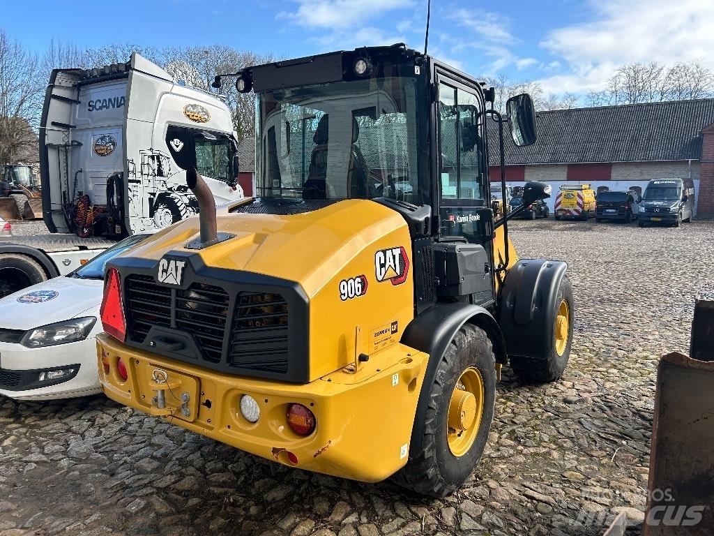 CAT 906  휠로우더