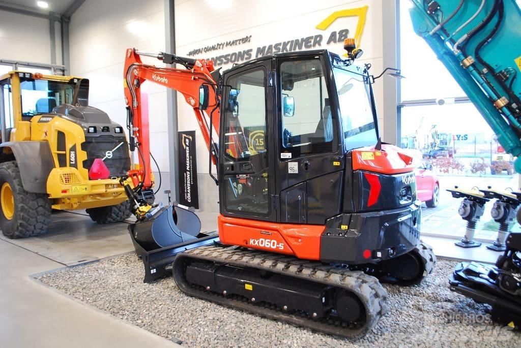 Kubota KX 060-5 중형굴삭기 7톤-28톤