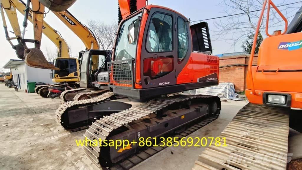 Doosan DX 225 대형 굴삭기 29톤 이상