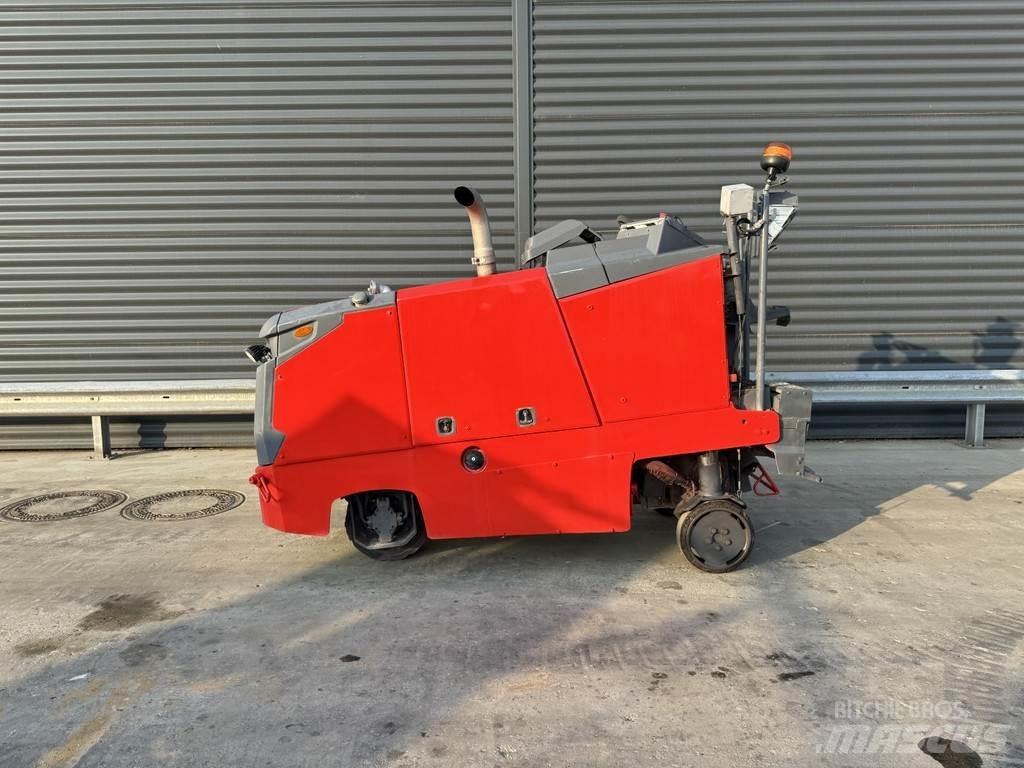 Wirtgen W 35 RI 아스팔트 콜드 밀링 기계