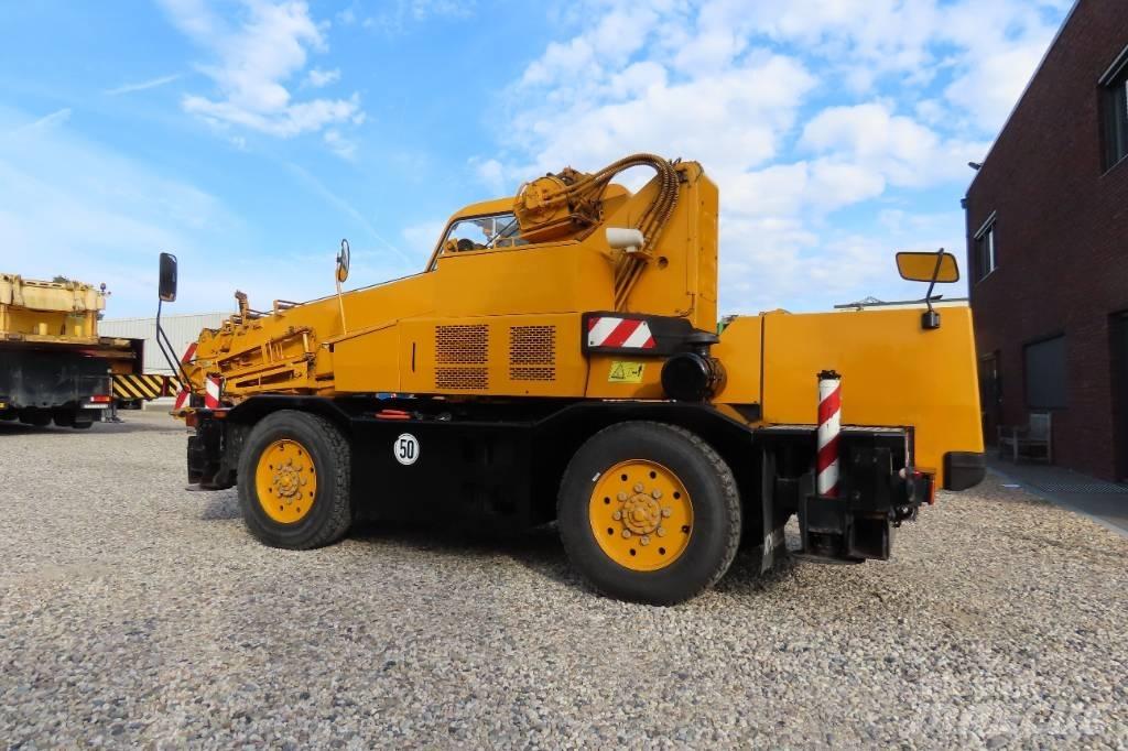 Kobelco RK 70 M2 R/T 크레인