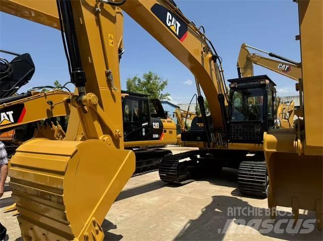 CAT 320 D 대형 굴삭기 29톤 이상
