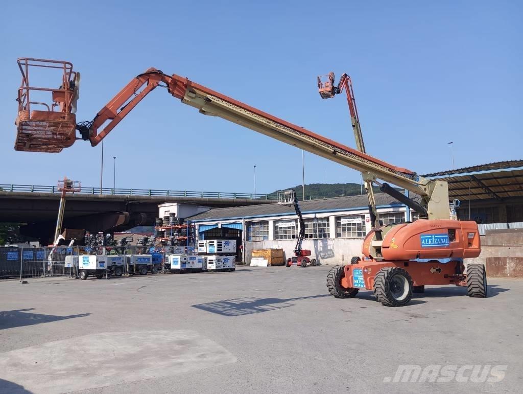 JLG 860 SJ 견인식 전동이동 리프트