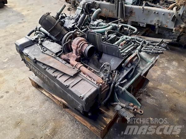 Volvo DH12E340 엔진