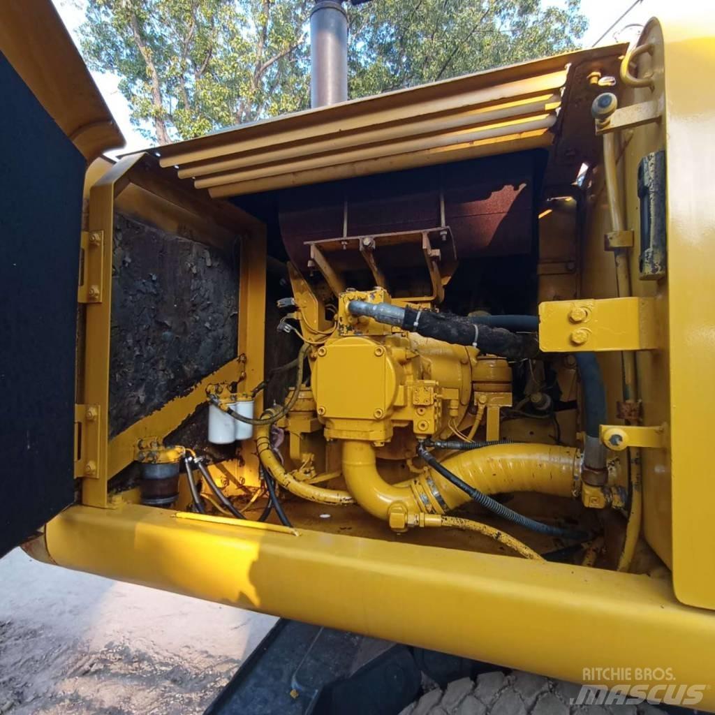 Komatsu PC150W-6  휠 굴삭기