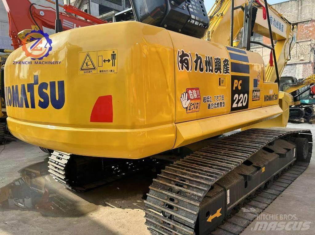 Komatsu PC 220-8/ 대형 굴삭기 29톤 이상