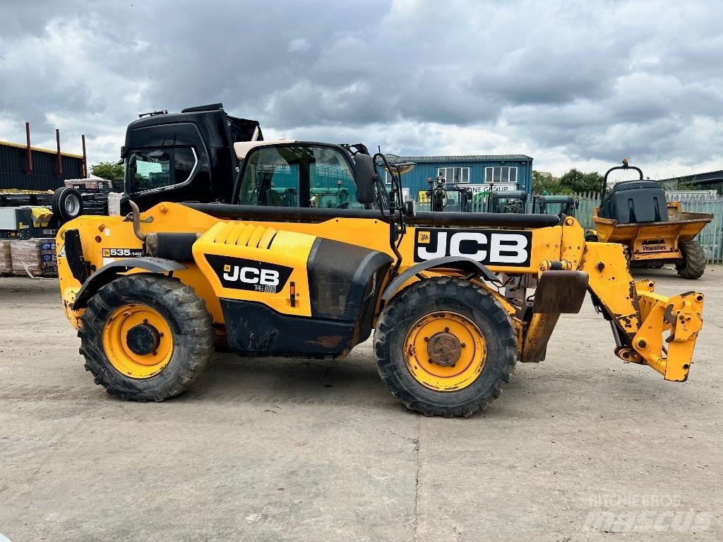 JCB 535-140 텔러 핸들러