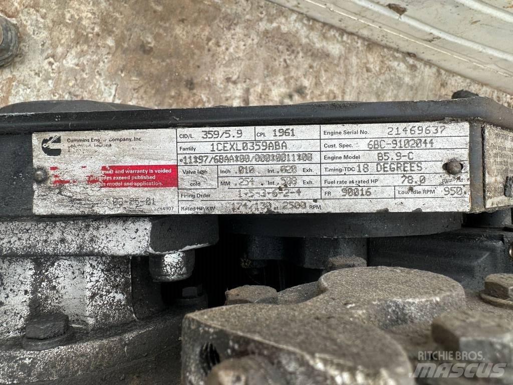 Cummins 359/5.9 엔진
