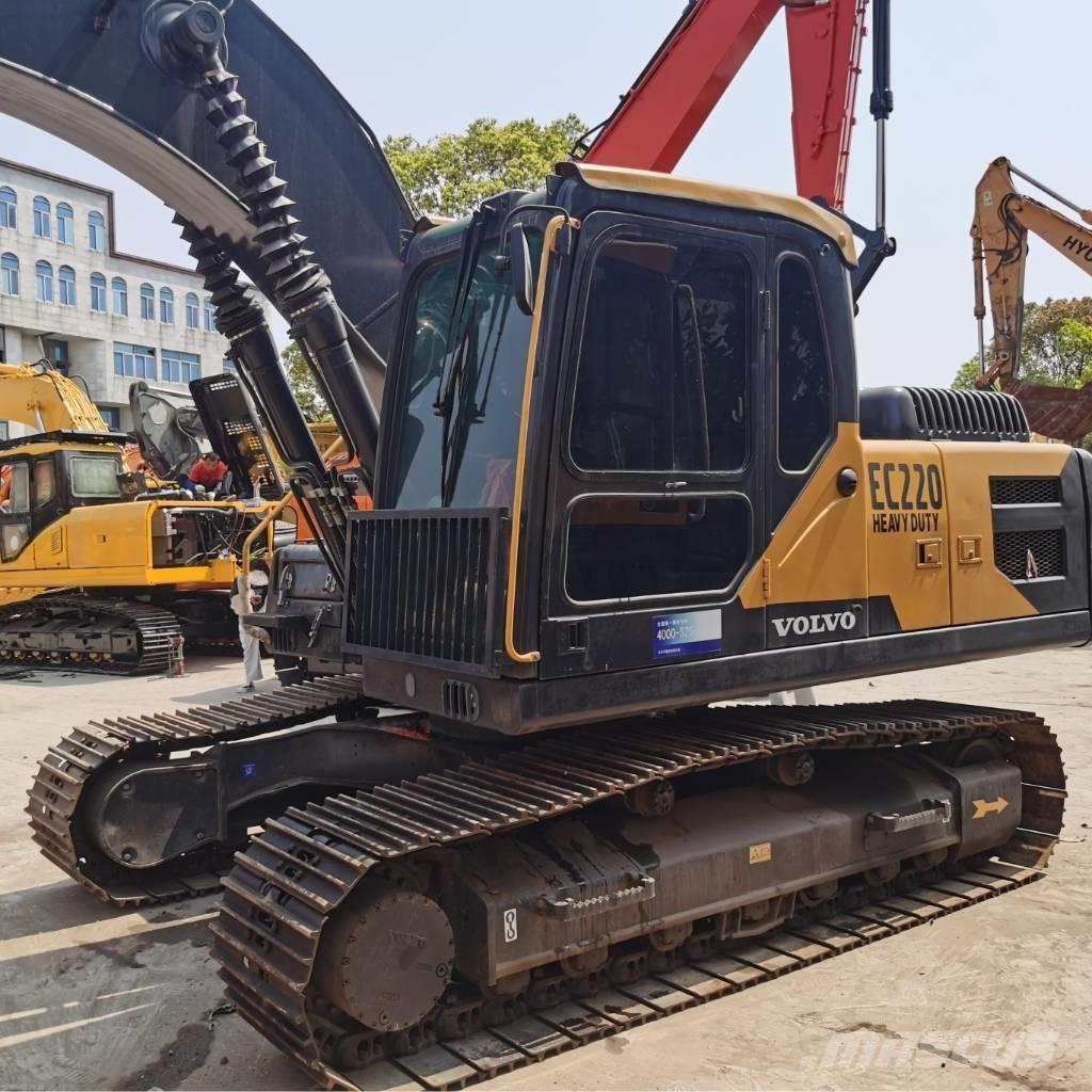 Volvo EC 220 대형 굴삭기 29톤 이상