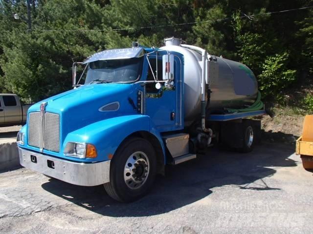 Kenworth T 300 콤비/진공 트럭