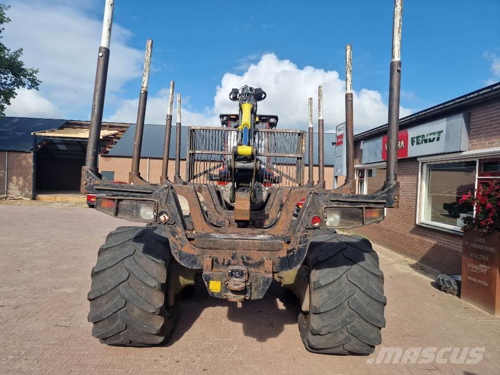 Komatsu 855 원목 포워더