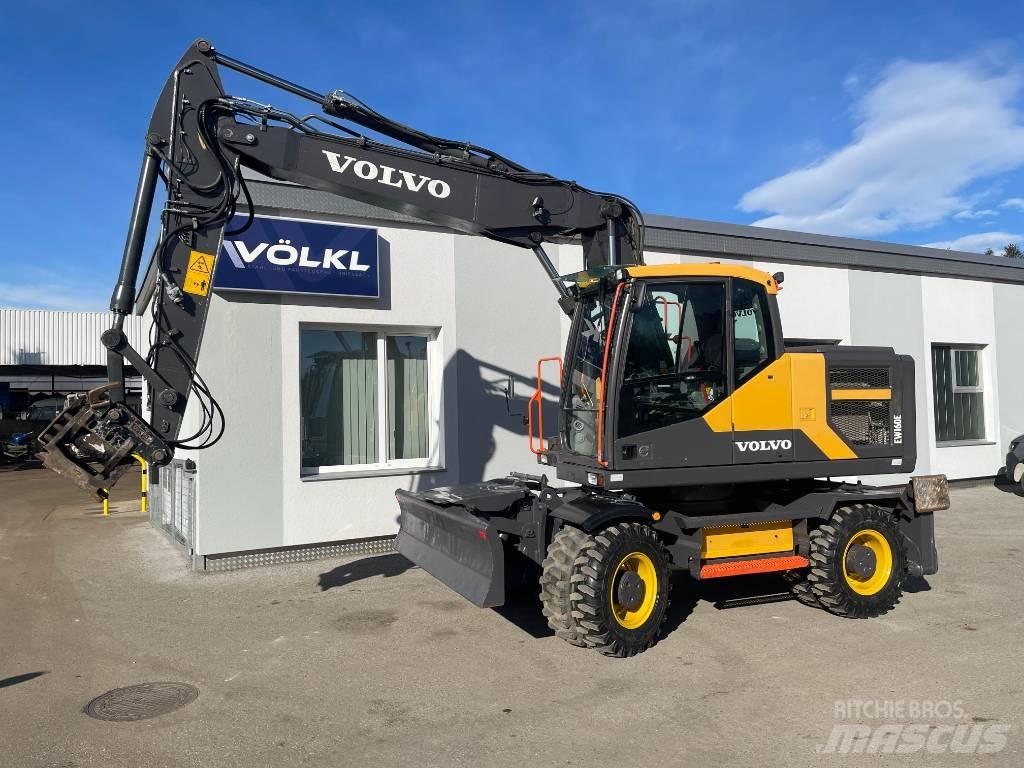 Volvo EW160E  휠 굴삭기