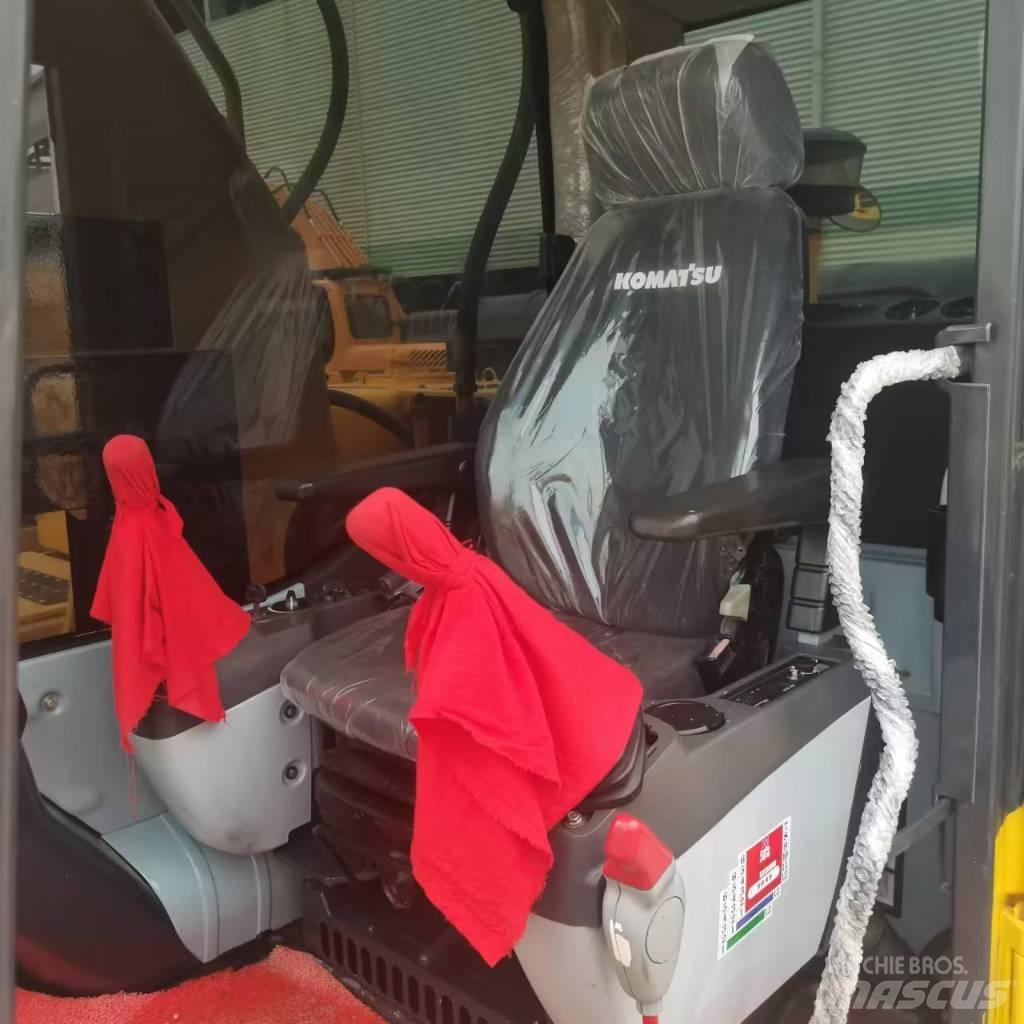 Komatsu 220-8 소형 굴삭기 7톤 미만