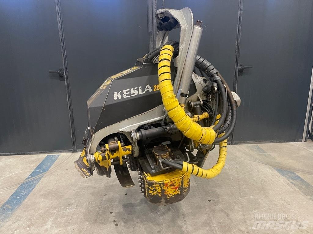 Kesla 25RH II 원목 하베스터