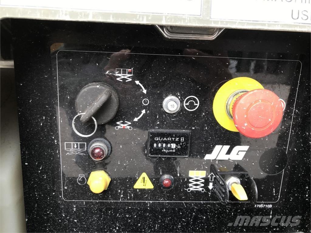 JLG M3369 (4331) 가위형 리프트