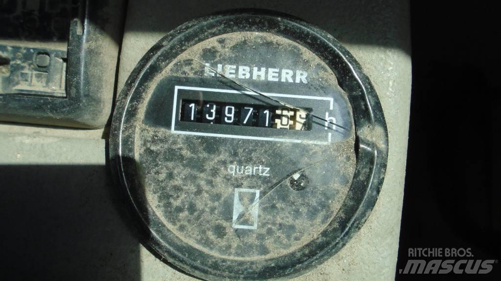 Liebherr A 904 C  휠 굴삭기